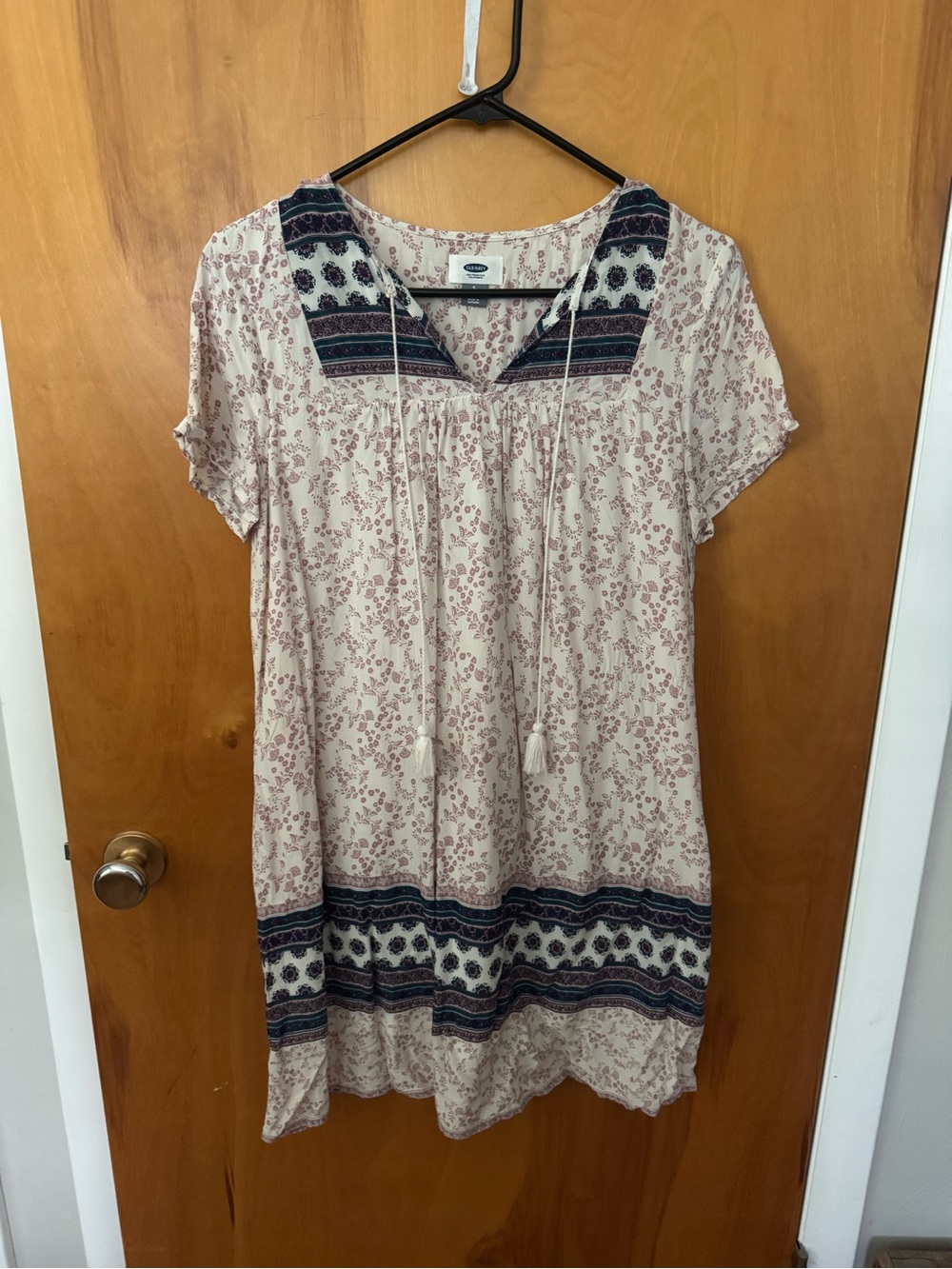 Old Navy Cream and Navy Floral Boho Tunic with Tassel Ties